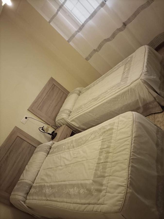 Апартаменты Apartamento Reformado En Primera Linea De Playa Альмуньекар Экстерьер фото